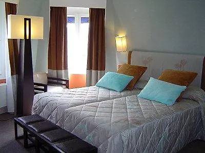 Hotel Plaza Etoile Paris 3*,