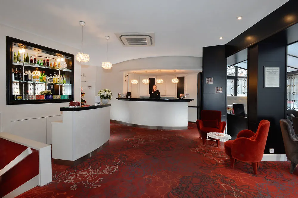 Hotel Plaza Etoile Paris 3*,