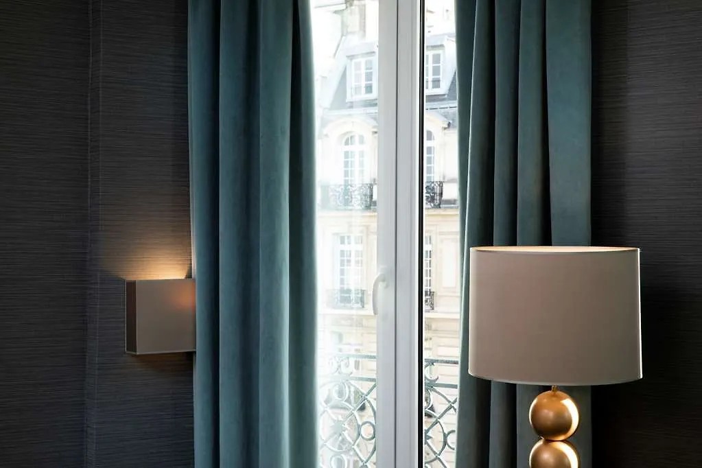 Hotel Plaza Etoile Paris