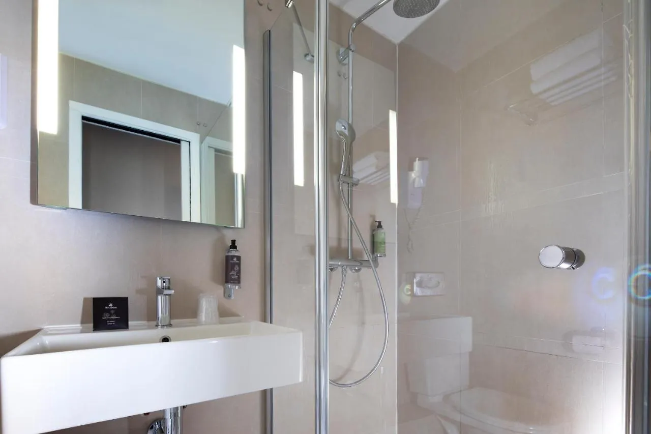Hotel Plaza Etoile Paris 3*,  France